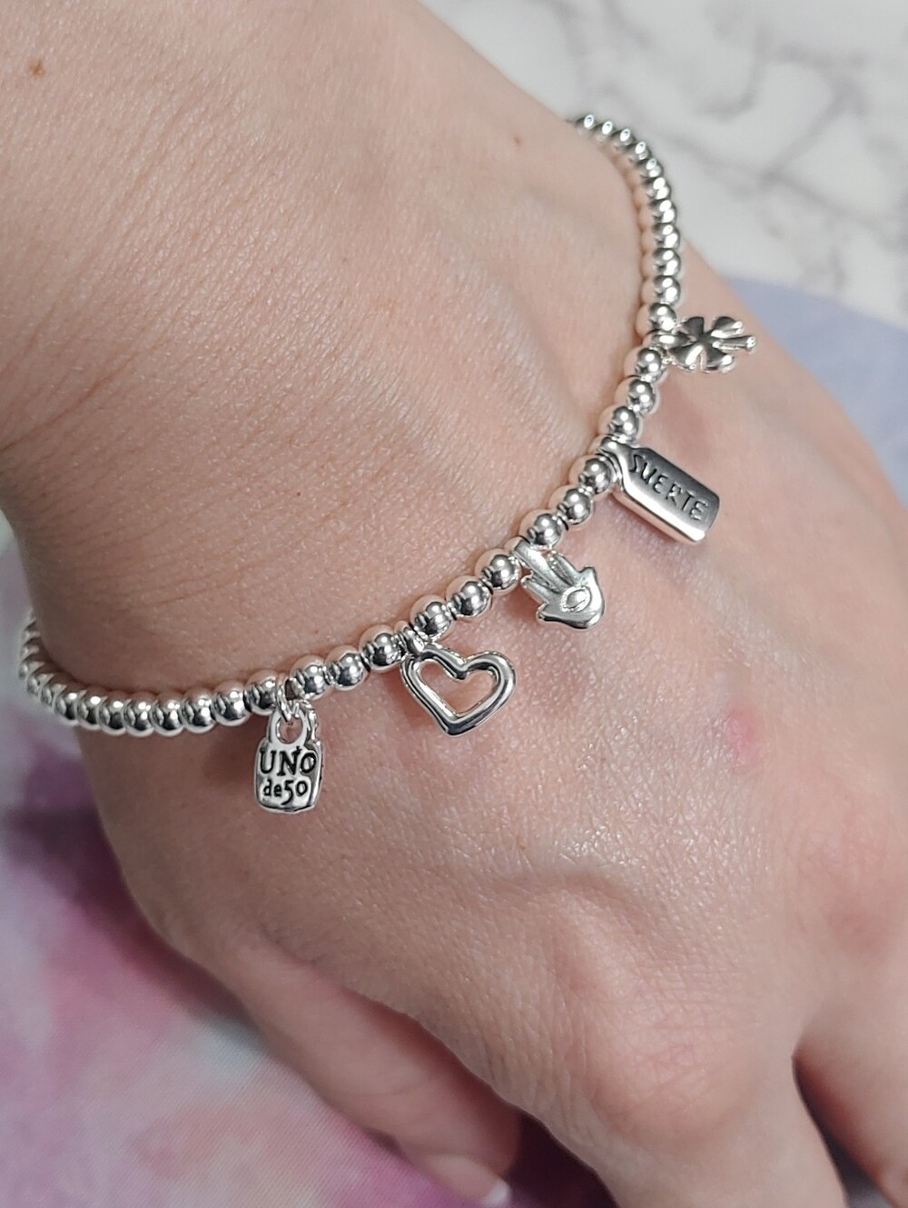 UNO de 50 Beaded Good Luck Charm Bracelet